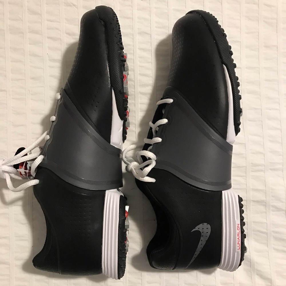 Nike Women’s BNWT Golf Shoes